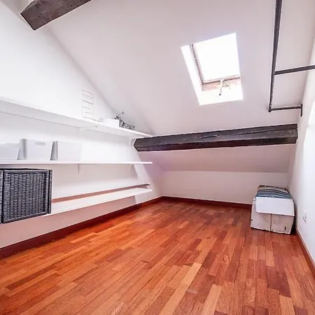 Ht Moscova Skyline View شقة